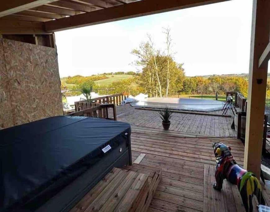 Gite A La Ferme Avec Jacuzzi Et Piscine Chauffee Saint-Felix-de-Tournegat エクステリア 写真